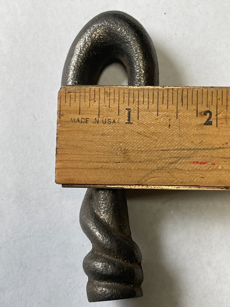 Handles for fireplace tools, Cast iron