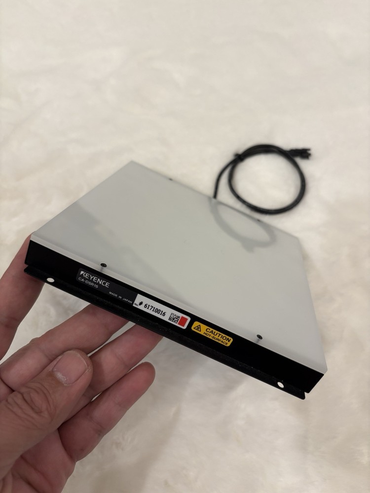 KEYENCE CA-DSR15 Red Illuminate Light Source 150x150
