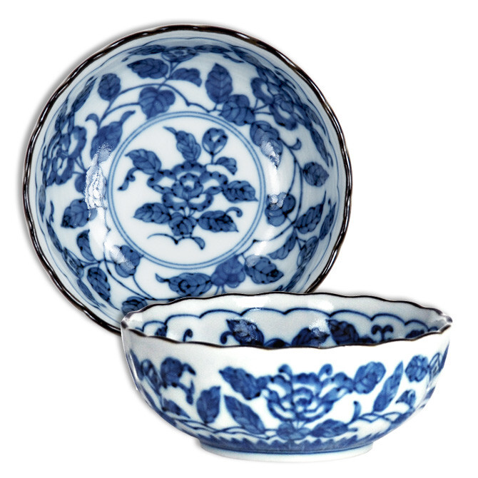 Japanese Dipping Soy Sauce Bowl 4"D Porcelain Botan Scalloped Edge Made in Japan