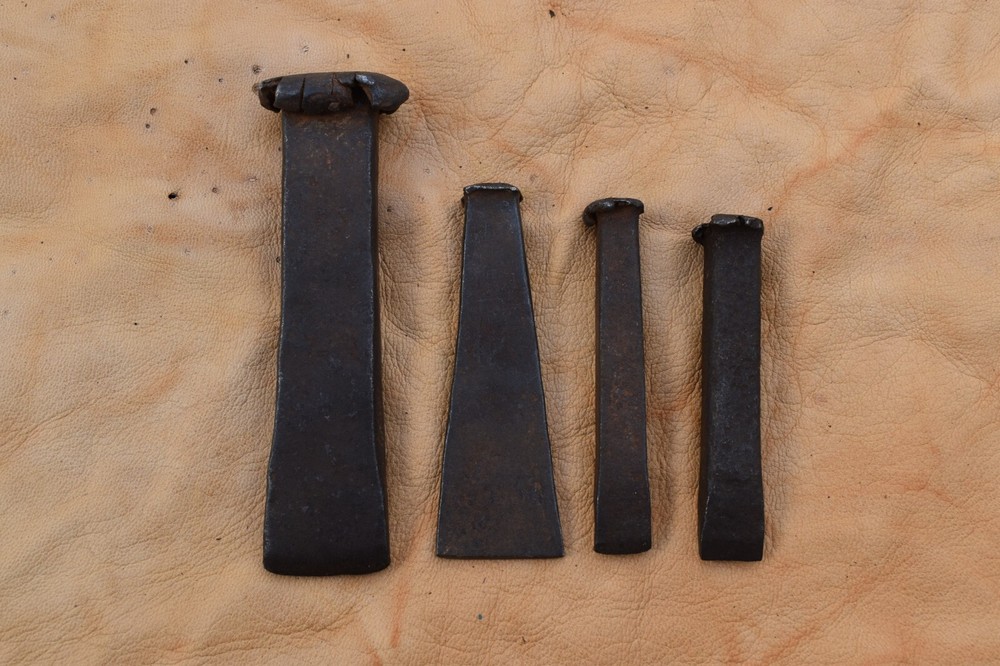 4pcs Vintage Blacksmith iron Chisel Wood Working Bricklayer Tinsmith Chisel Tool