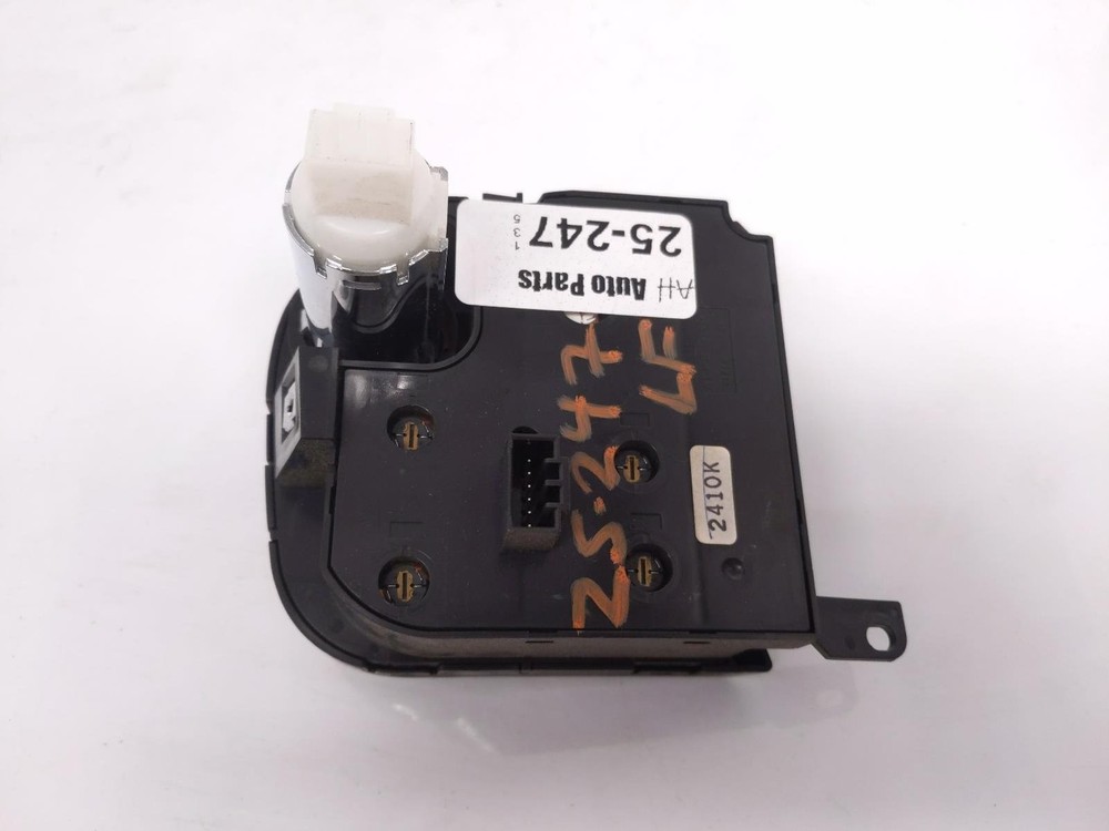 2000-2001 Honda S2000 Push Start & Audio Vol Switch Panel - 35880-S2a-A11