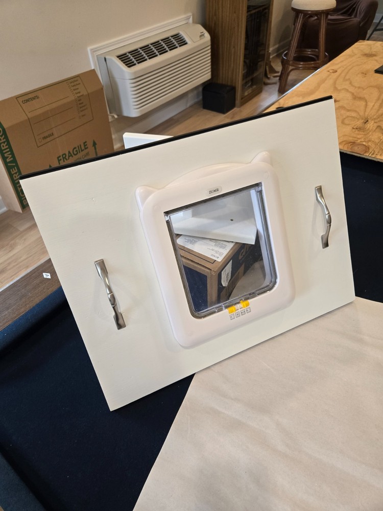 ENERGY SAVER CAT FLAP WINDOW INSERT