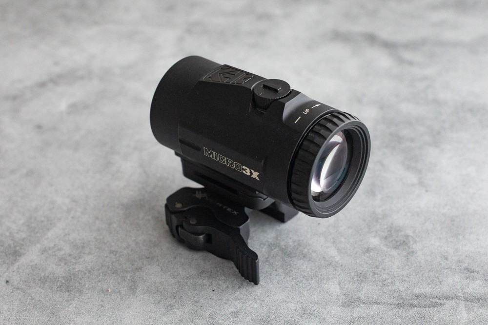 Vortex Micro 3x Magnifier w/ Quick Release Flip Mount V3XM