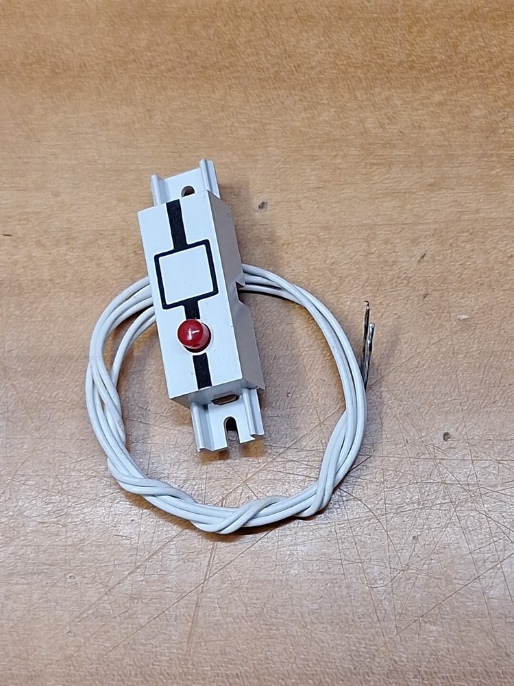 Fleischmann 6902 Short Insert Push Button Switch