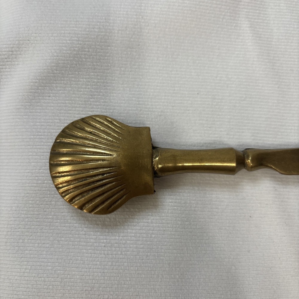 Bronze Seashell Cheese Knife