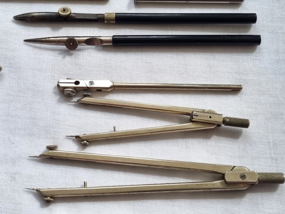 VINTAGE CASED SET HALDEN PREMIER DRAWING INSTRUMENTS FLAT PATTERN - BRITISH MADE