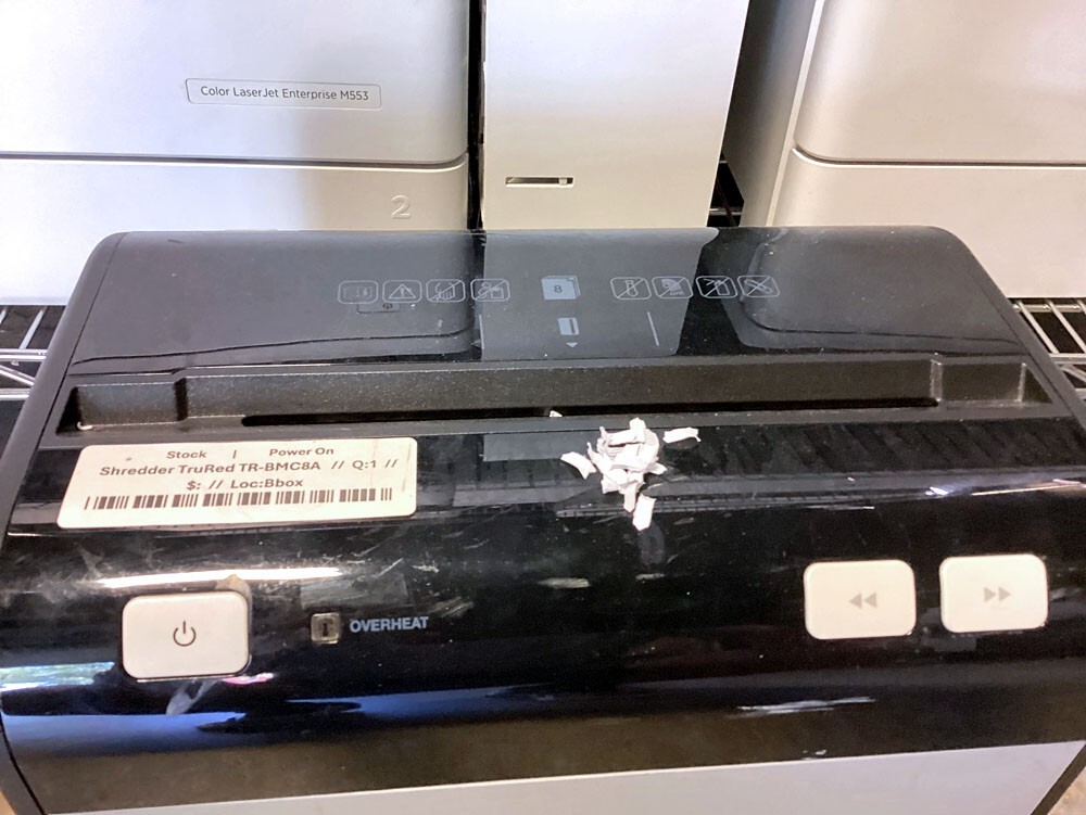 TRU RED 8-Sheet Micro-Cut Personal Shredder (TR-BMC8A)