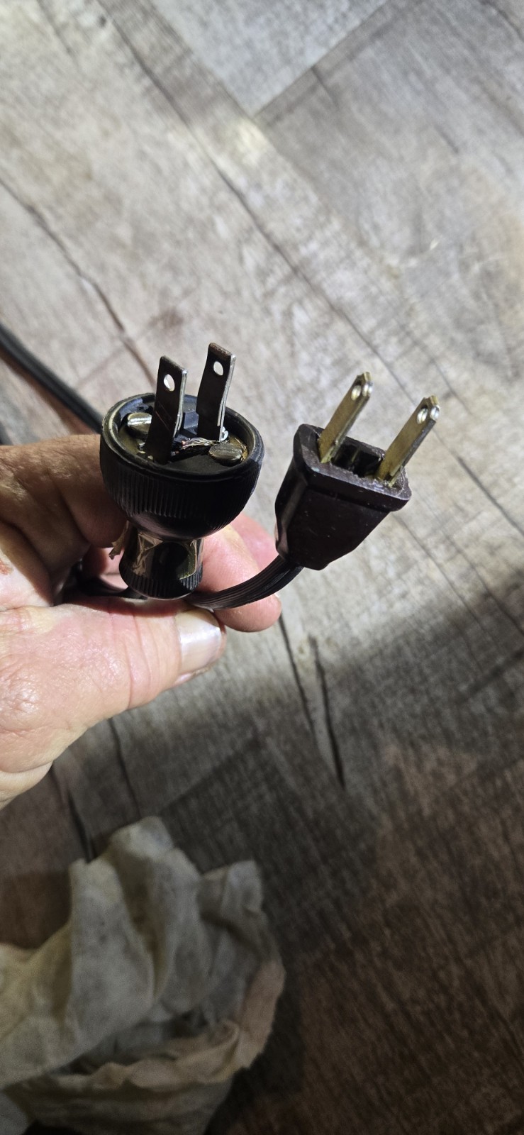 Vintage WHITE Sewing Machine Model 764 with Pedal EXCELLENT SHAPE