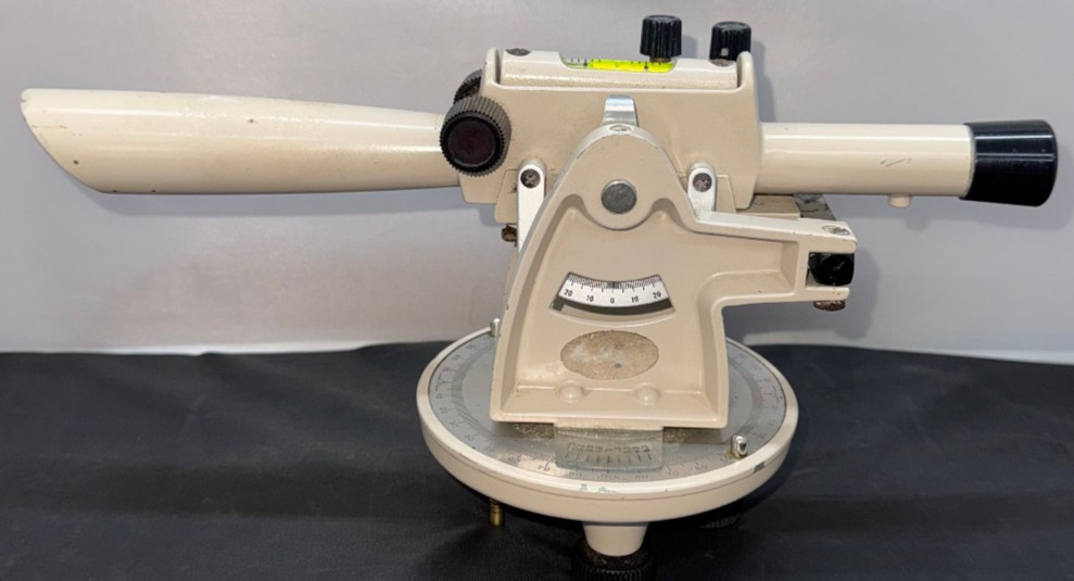 Realist David White Instruments Meridan LT6-900