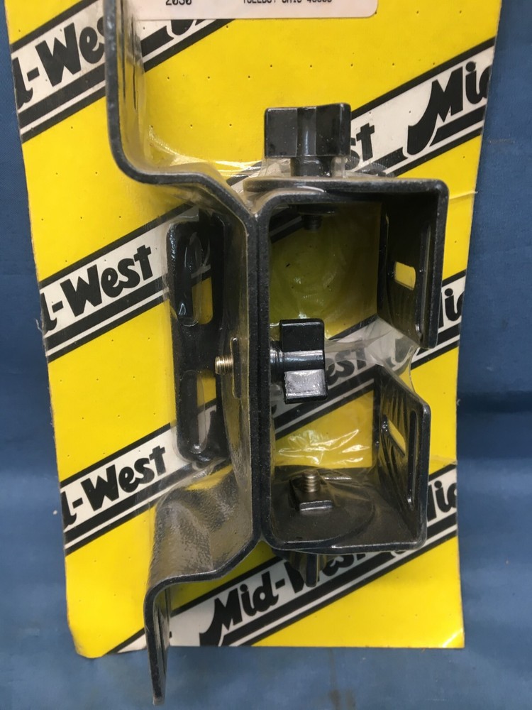 Mid-West Electronics Model 2030 Swivel Mount For CB Radios, Scanners, Ect