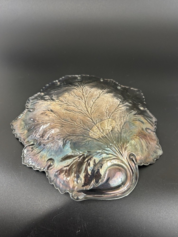 Vintage Reed & Barton Silver-Plated Leaf Dish Shallow – Pattern 140