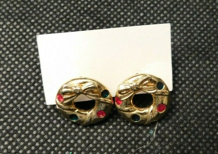CHRISTMAS WREATH  EARRINGS!   e1691UXX