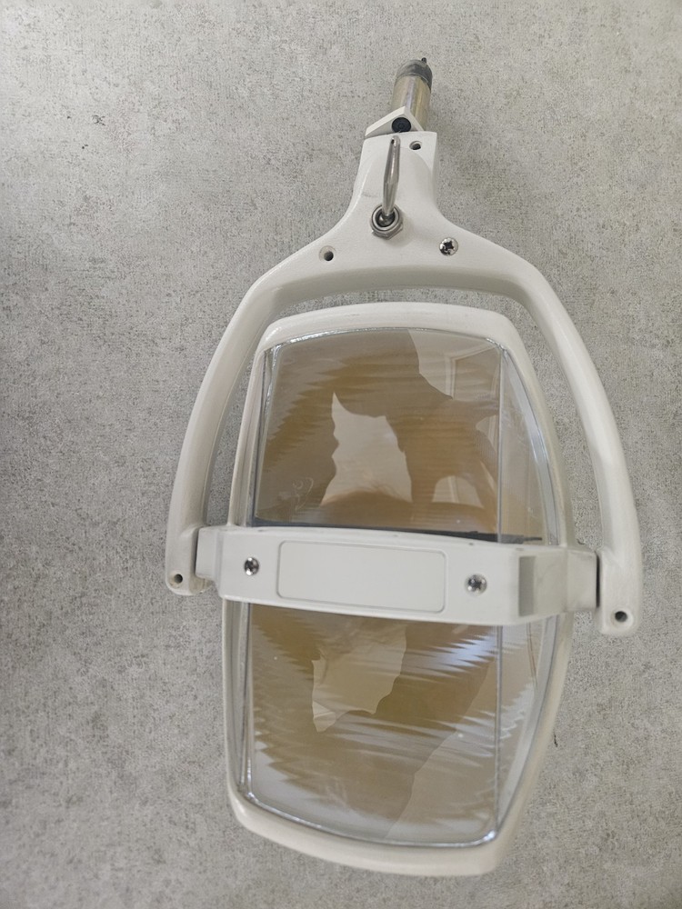 Pelton Crane LF2 Dental Light Head