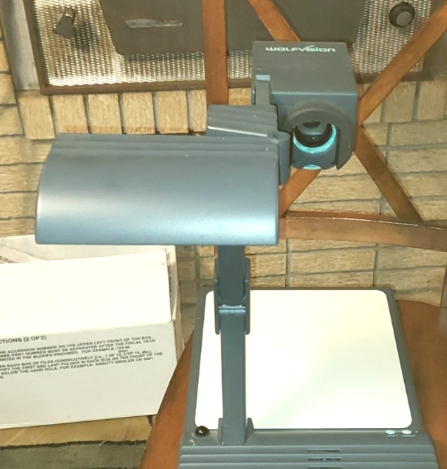 WOLFVISION VZ-8plus PROJECTER