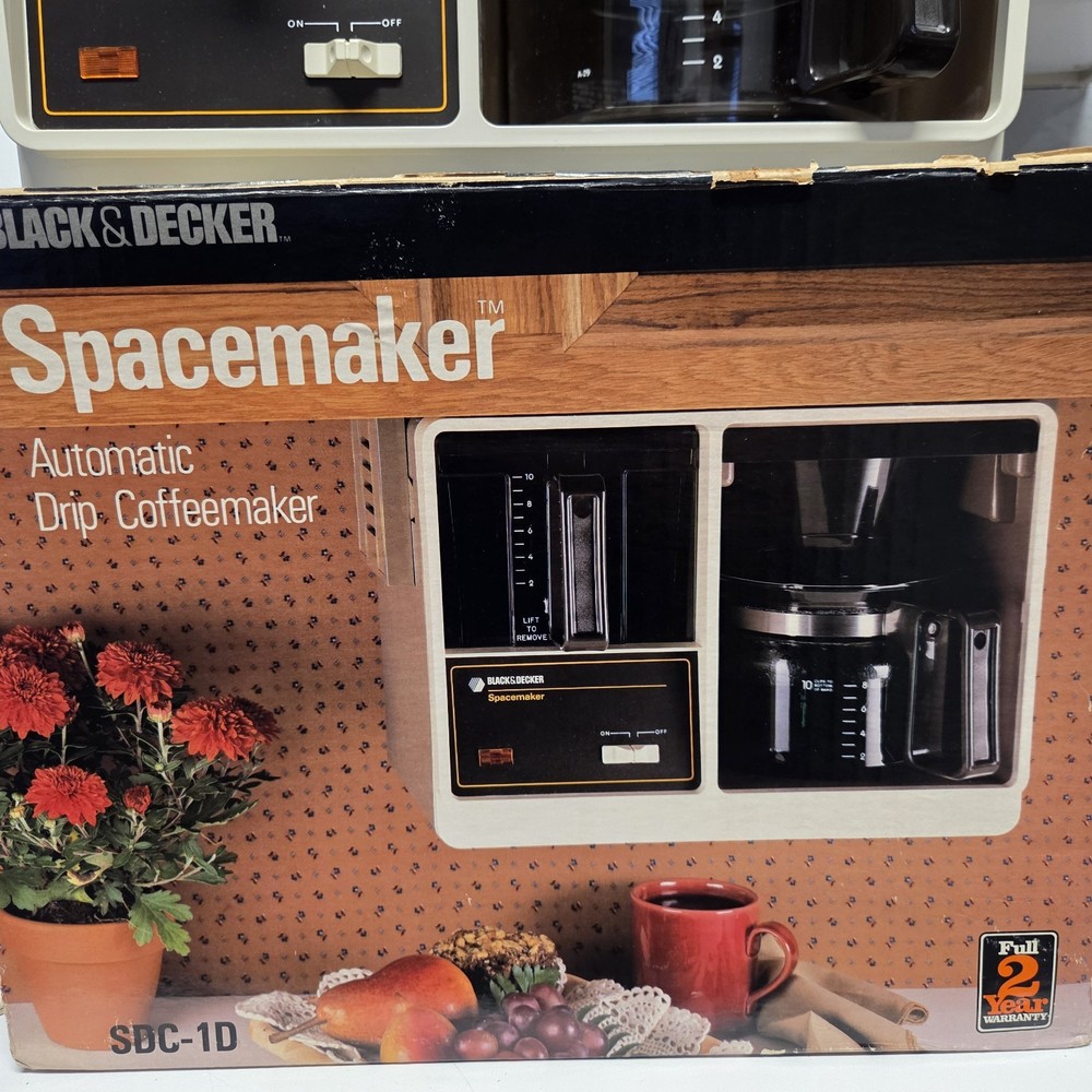 New Black & Decker SDC-1D Spacemaker Coffee Maker  Under Cabinet w/ BRACKETS