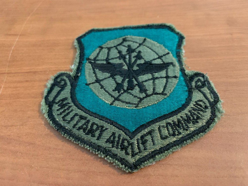 Vintage Subdued USAF Military Airlift Command Patch