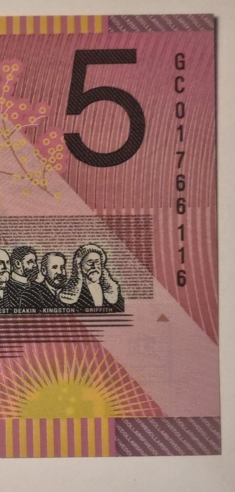 2001 $5 Note Centenary of Federation. Mint uncirculated.