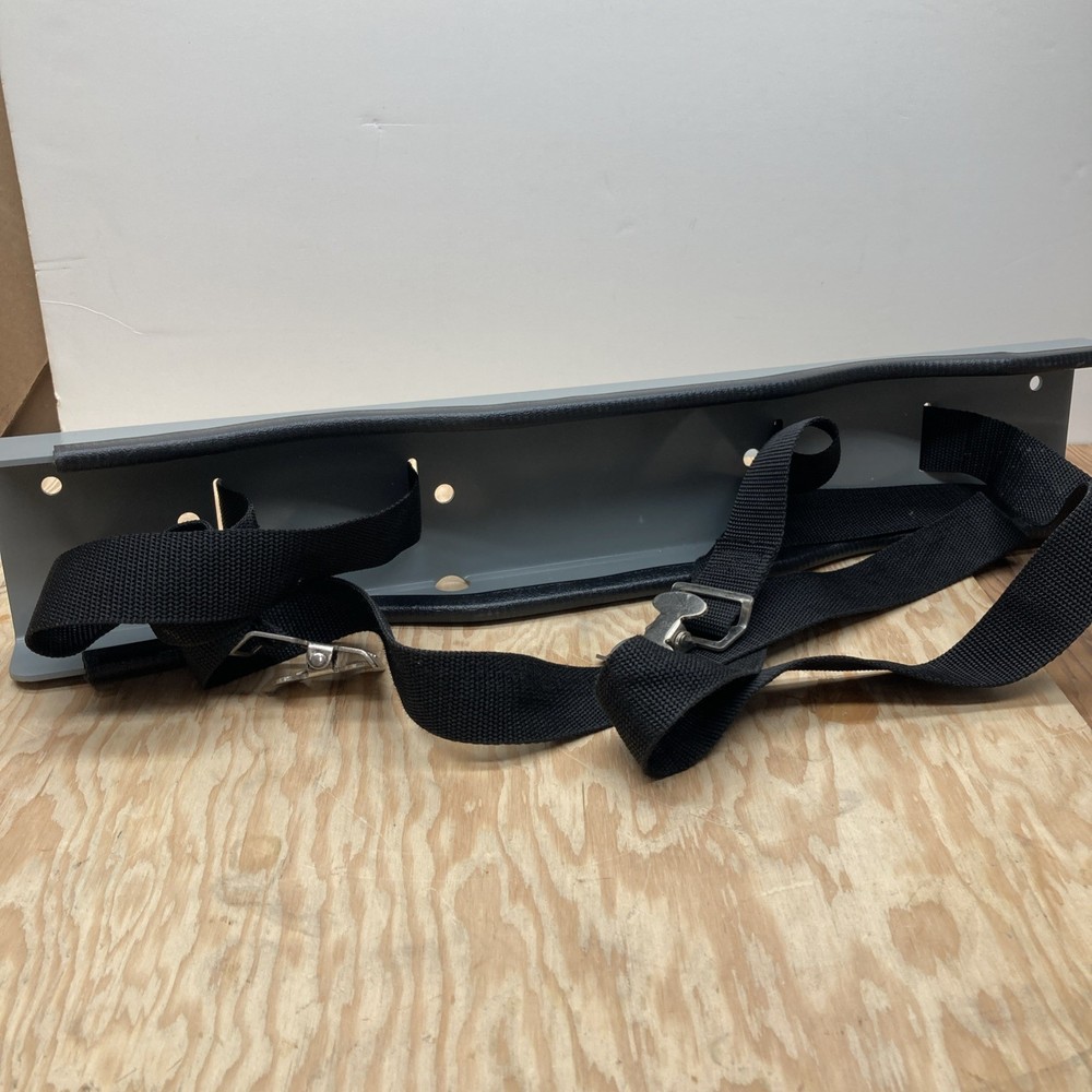 Double Gas Cylinder Wall Mount Bracket