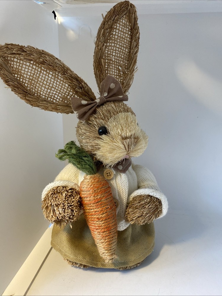 Straw Bunny Holding Carrot
