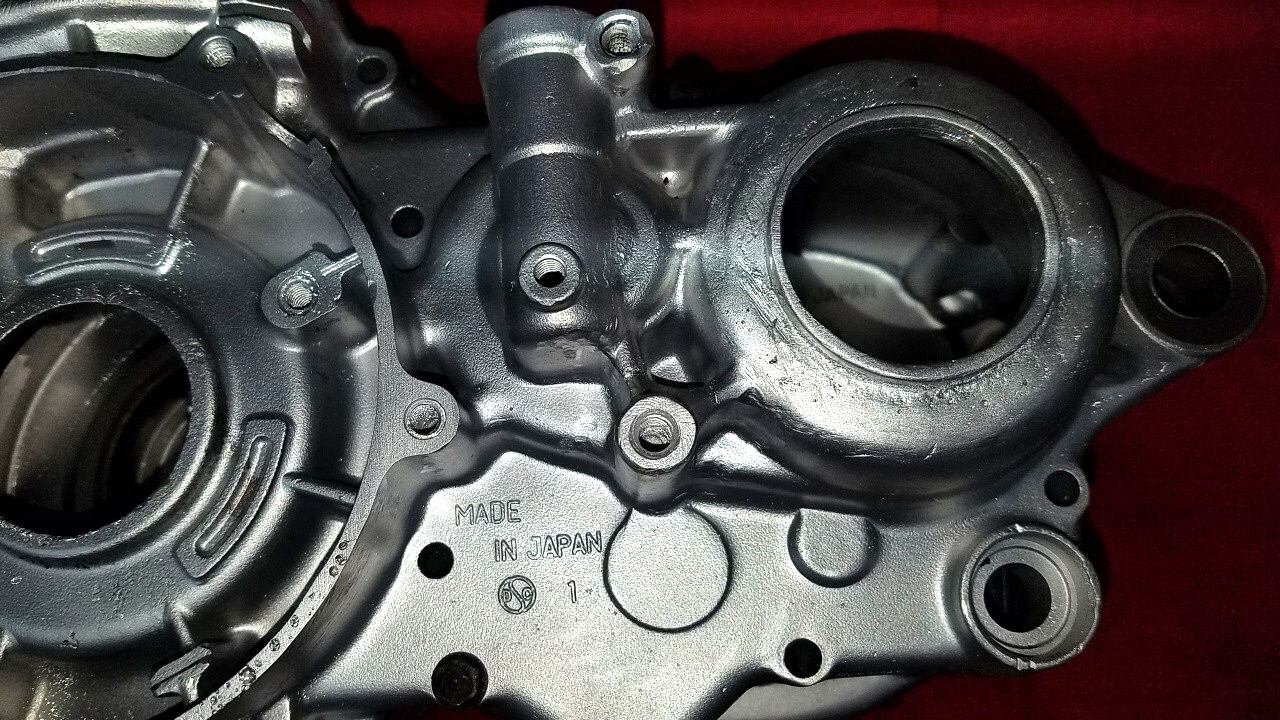 KX500 KAWASAKI 1987 (LOT AA) CRANKCASE SET CRANK CASE 14001-5295