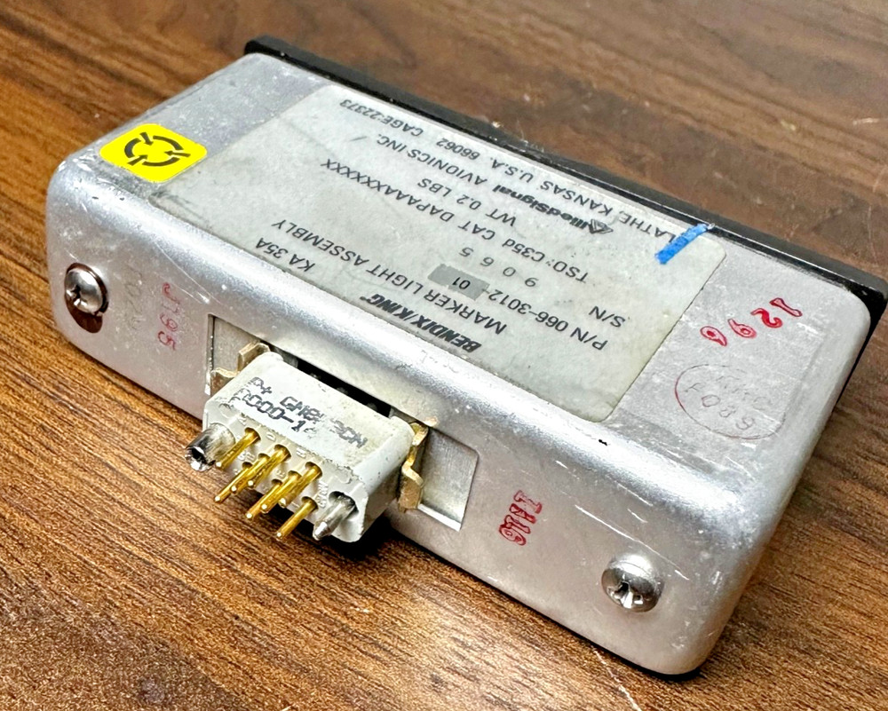 Bendix King KA 35A MARKER LIGHT ASSEMBLY P/N 066-3012-01