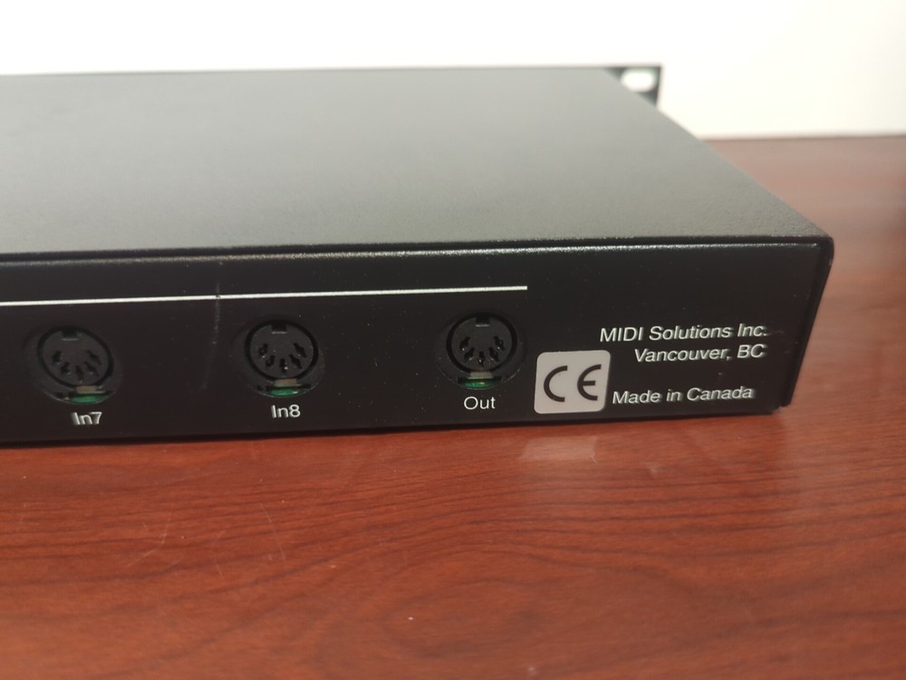 Midi Solutions M8 MIDI Merger interface 8 Inputs