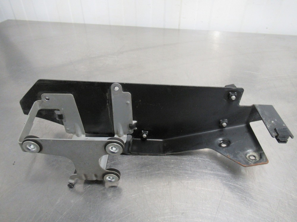 EB962 2007 BMW K1200GT ABS MODULE BRACKET