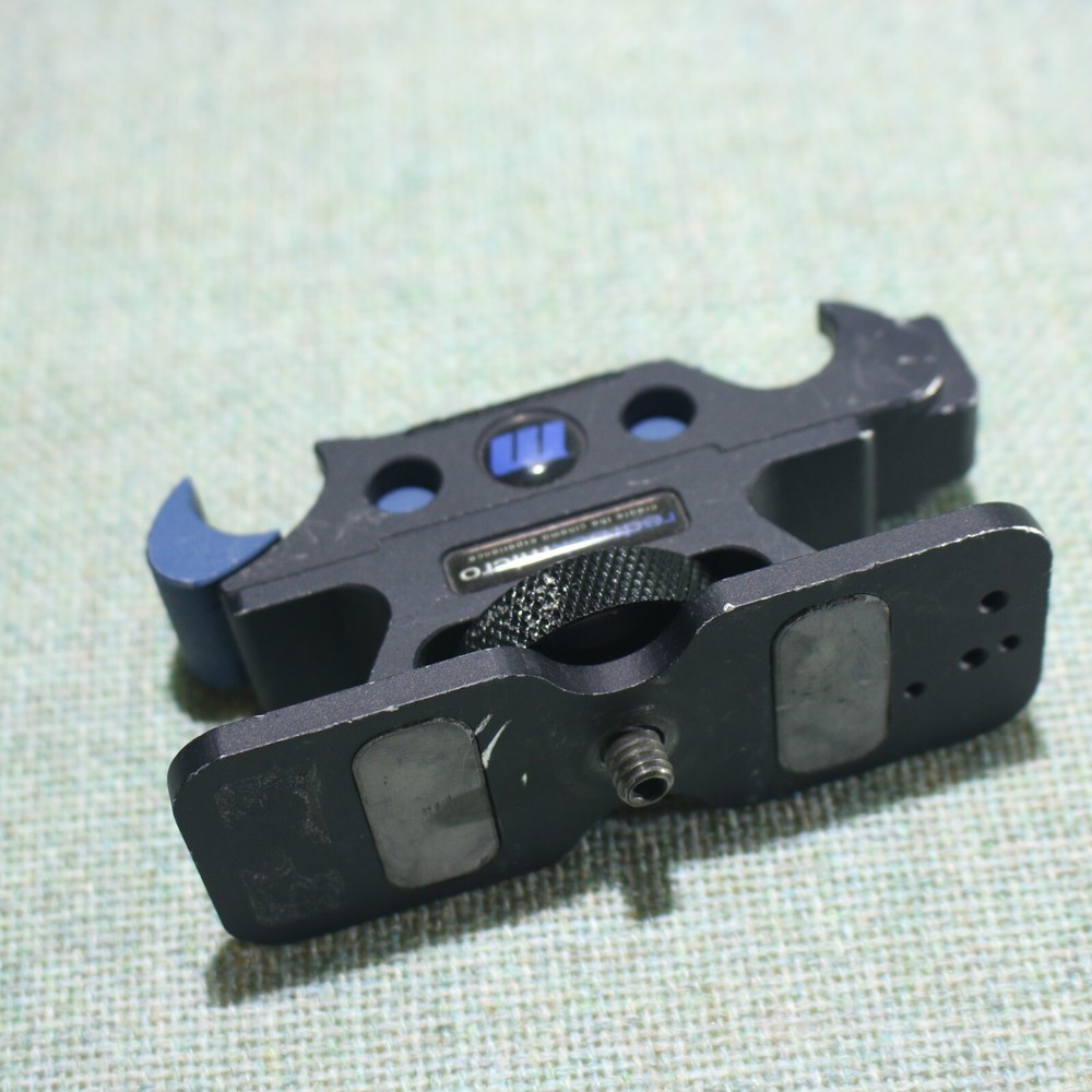 Redrock Micro Camera Baseplate Quick Release Rod Locking System for DSLR Camera