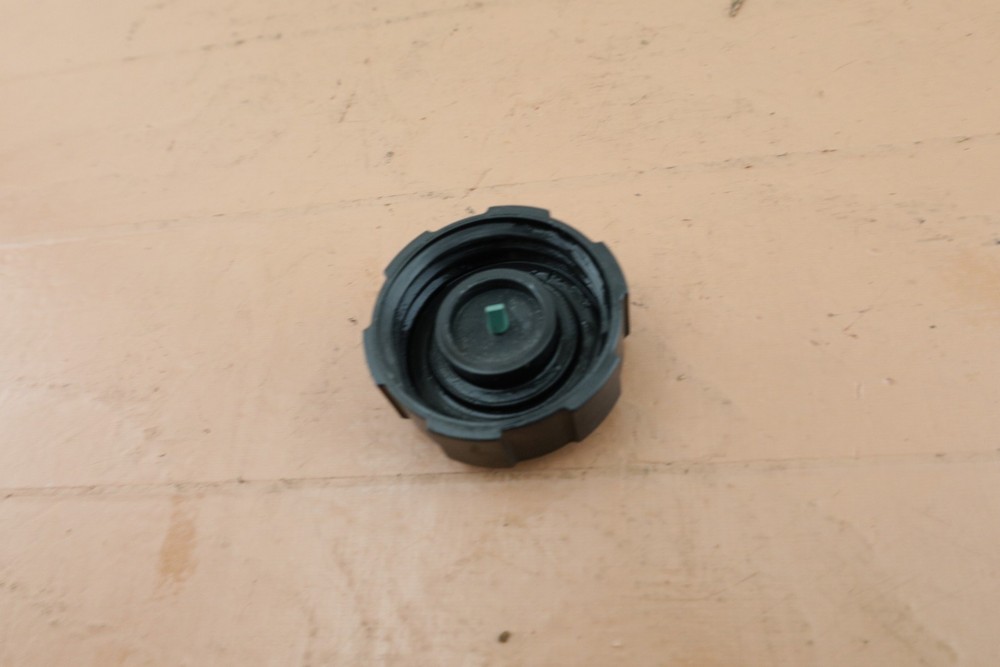 Yard-Man YM320BV Blower OEM Fuel Cap