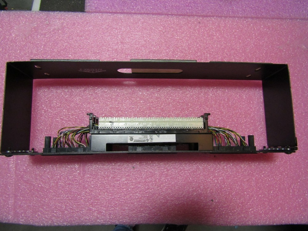 OR-809004903 ORTRONICS Patch Panel. 24-port voice/data panel w/ AT55HM-3