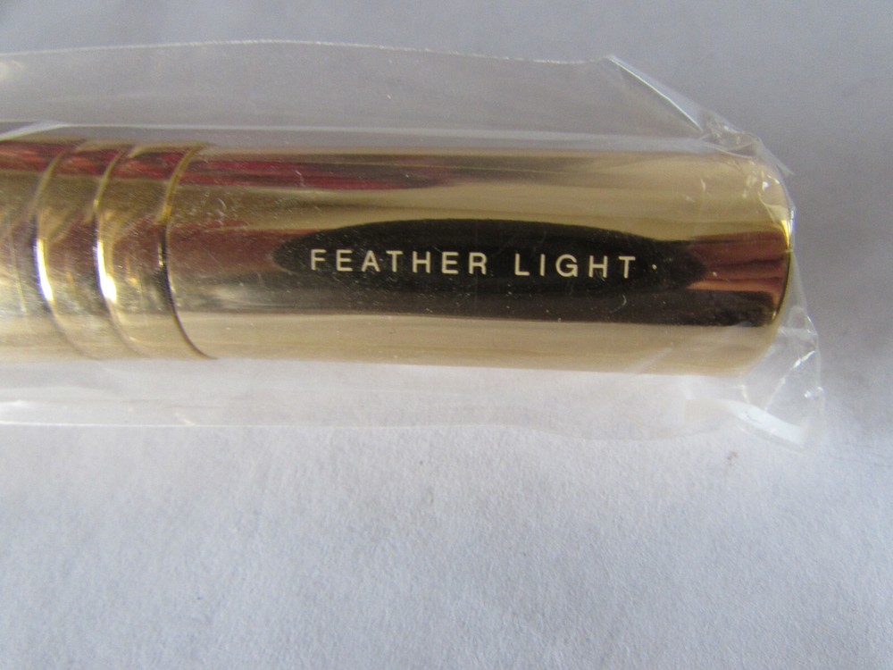 BareMinerals Feather Light Brush New Gold Handle
