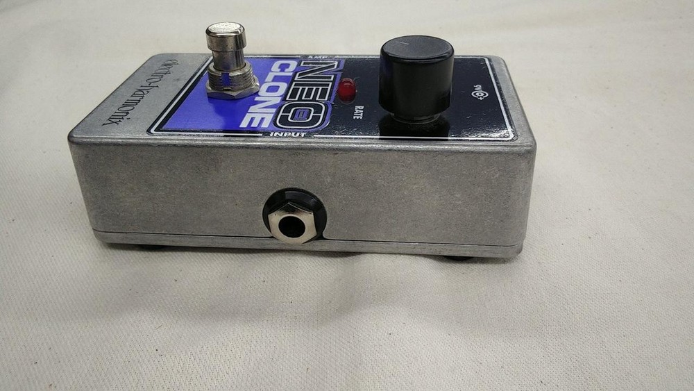 Electro-Harmonix Neo Clone Analog Chorus Pedal - Used