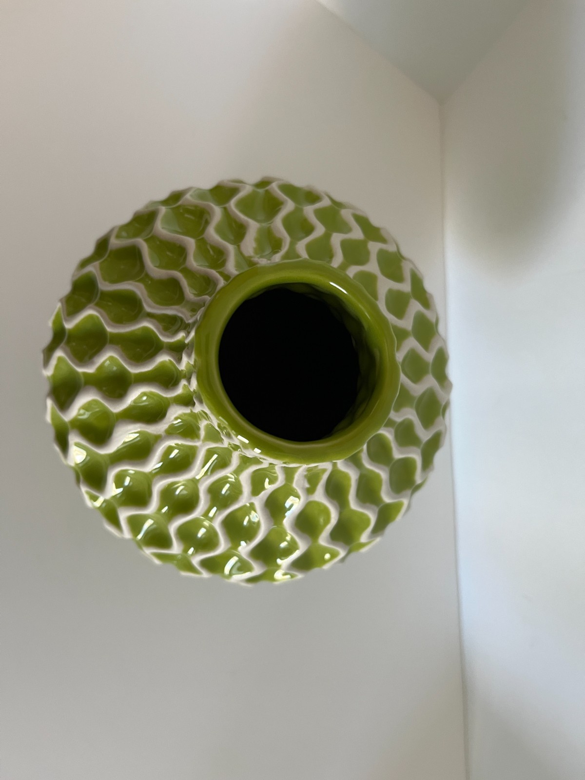 Modern Raised Wavy Design Vases Set of 3