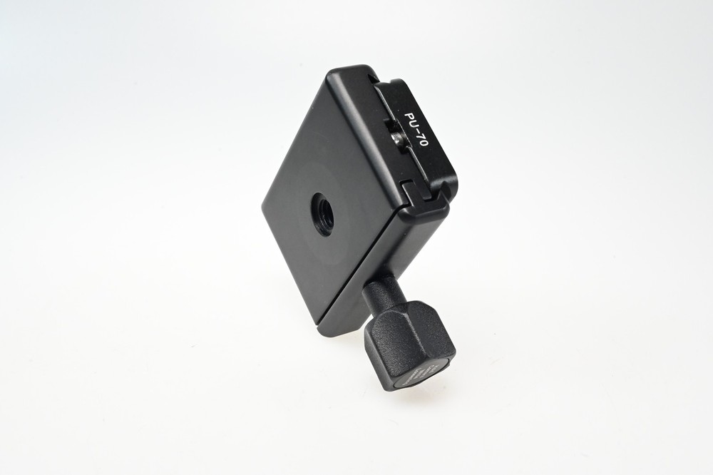 Induro QRT70 Quick Release Adapter #G304