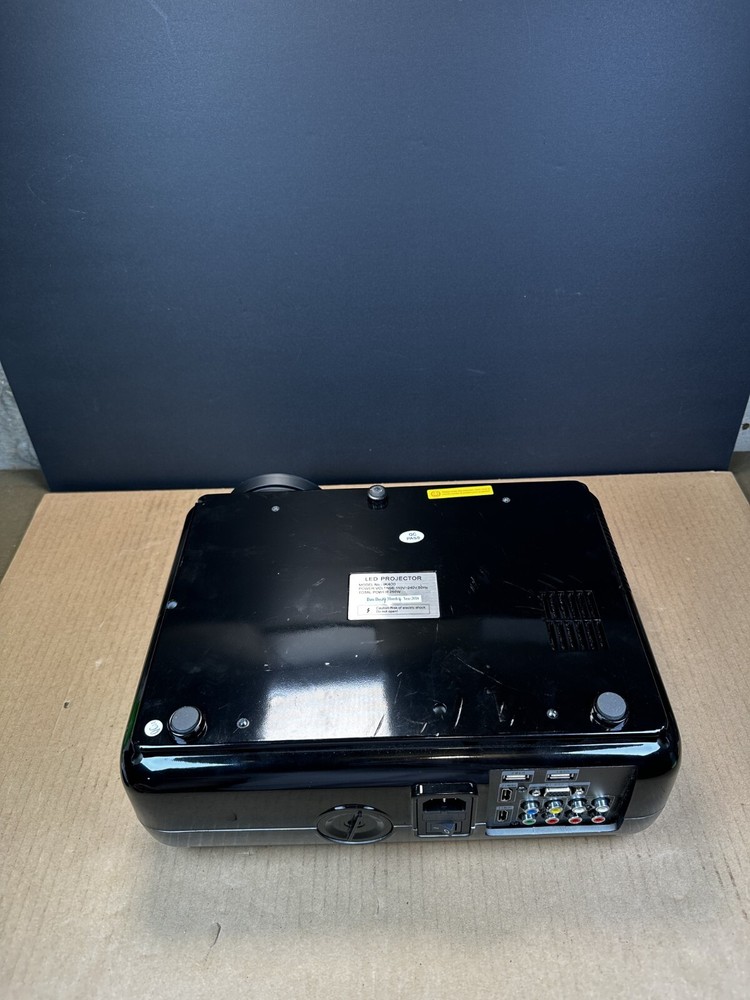 IKON LED Smart Projector ik400 Works Ships Fast!!!