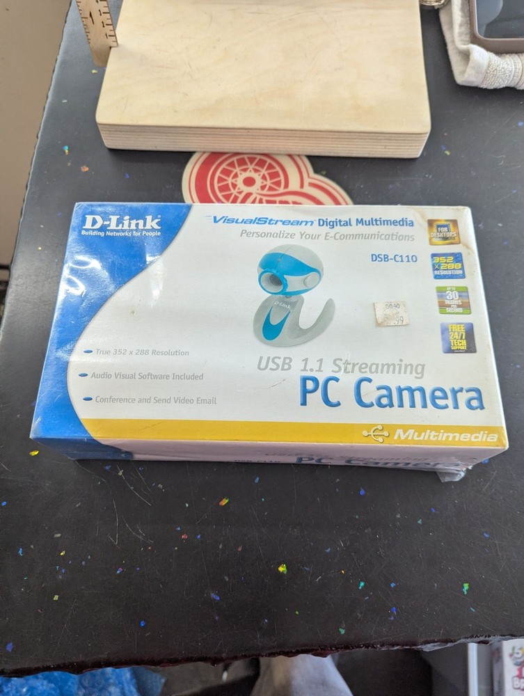 D-Link USB PC Camera DSB-C110 VisualStream Digital Multimedia 352x288 Resolution