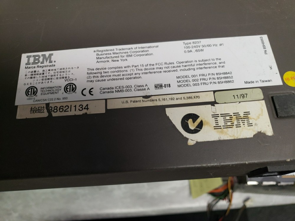 IBM 8237 8237-001 Stackable Ethernet Hub 10Base-T free ship