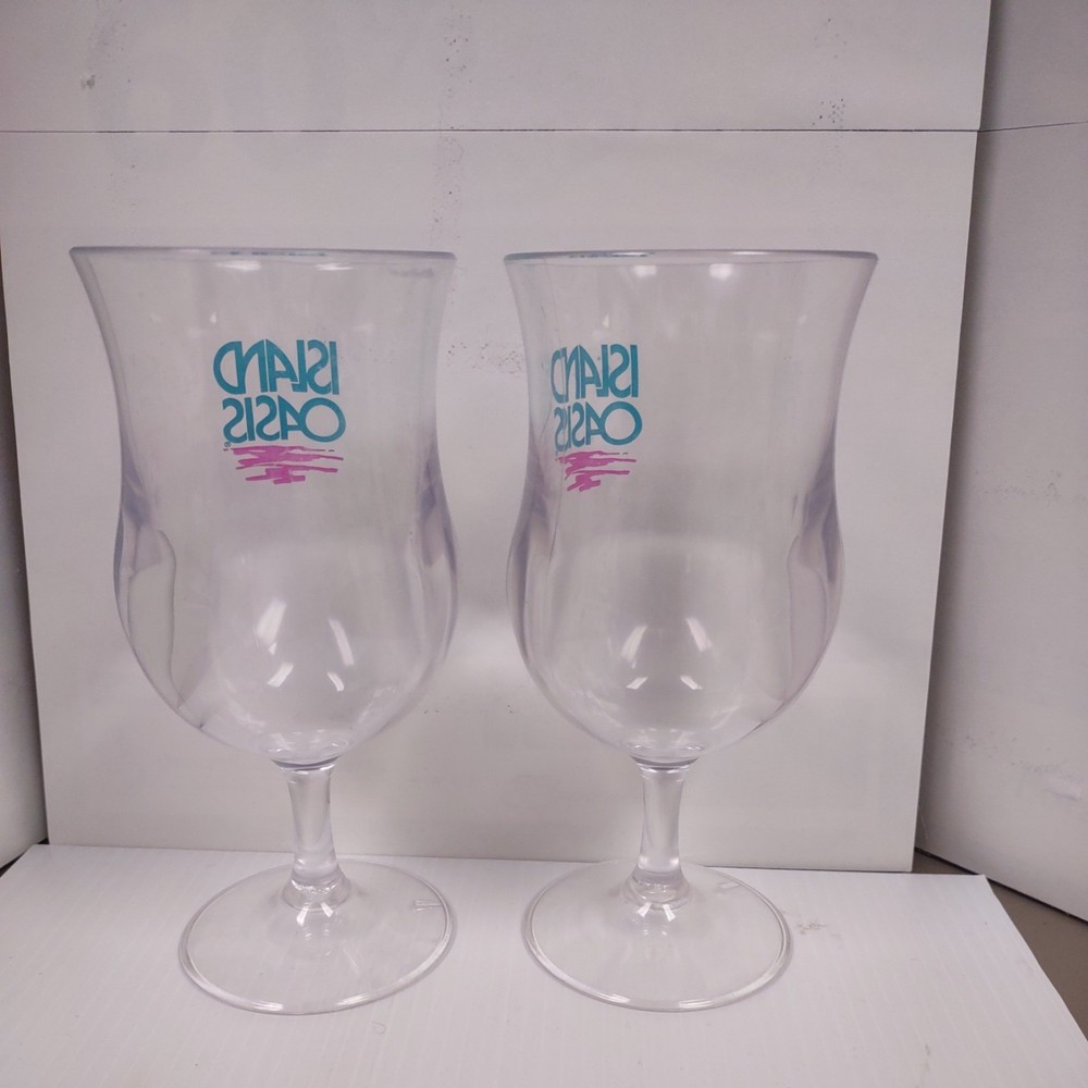 2 ISLAND OASIS 12 OZ. Drink CUPS