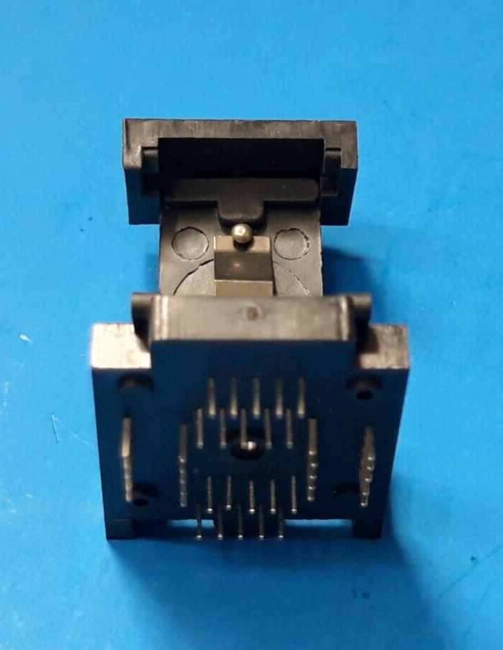 PLCC SOCKET , 240-5084-52-1105 , 3M/TEXTOOL, 40 POSITION , ONE