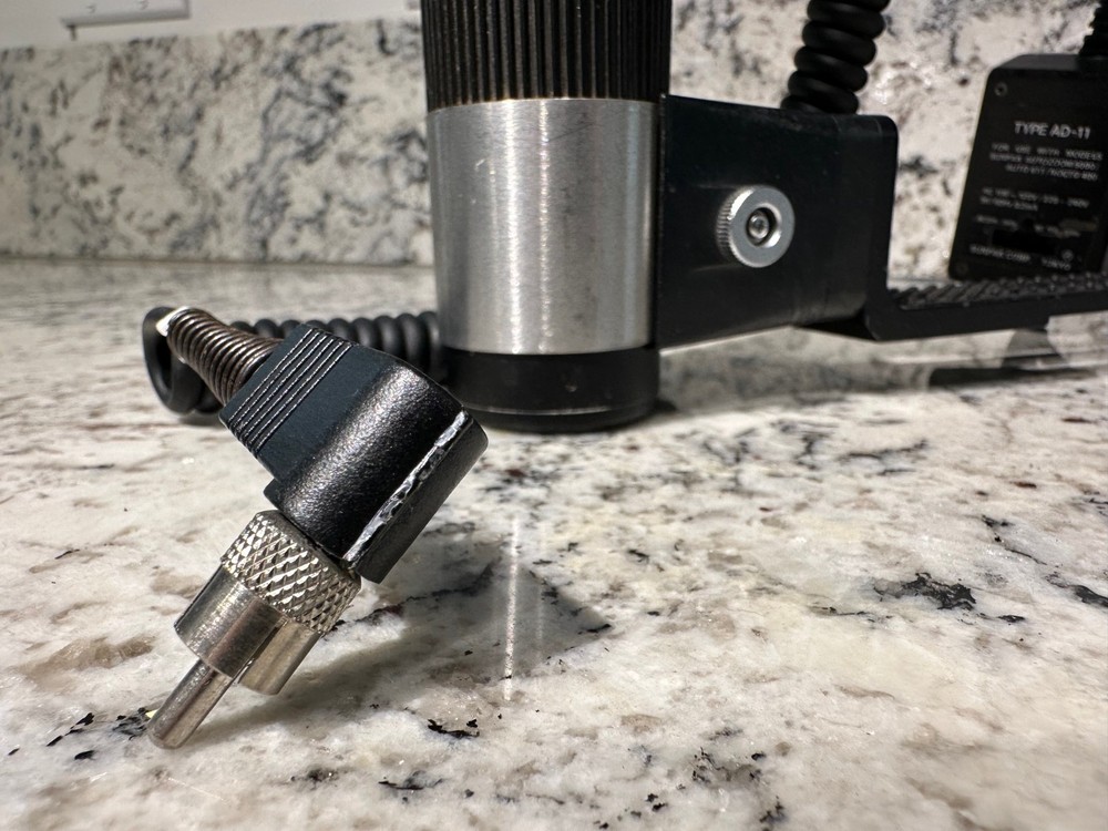 SUNPAK AUTO 611 Thyristor Handle Mount Flash w/Power Supply & Diffuser Tested