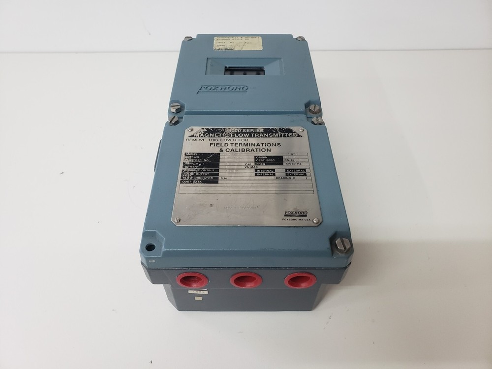 UNUSED - Foxboro 8000-PA10-G Magnetic Flow Transmitter