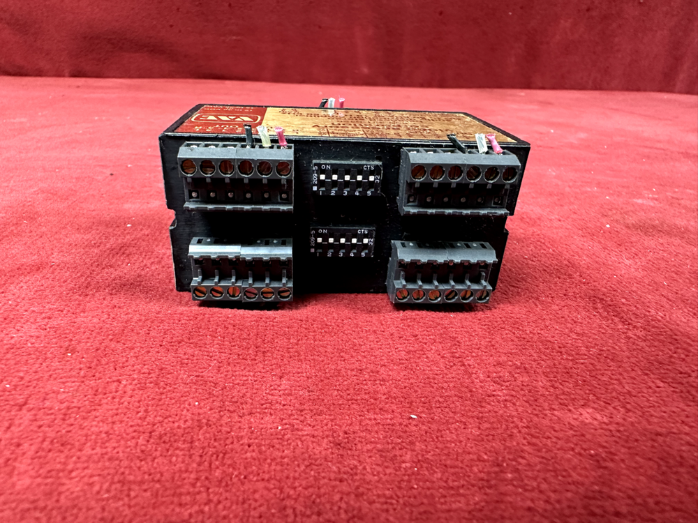 VAC Model SAB/ADA Balanced Stereo AUDIO Distribution Amplifier