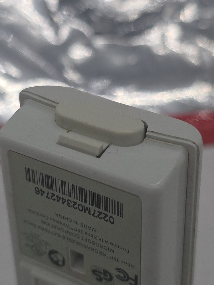 Microsoft Xbox 360 White Rechargeable Battery Pack Gamestop