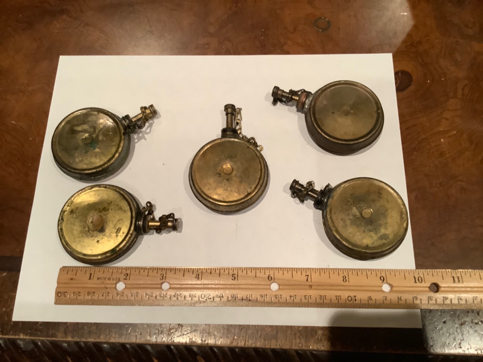 Old WWII Banjo Style Gun Oiler Oil Can Army Military Chain Top