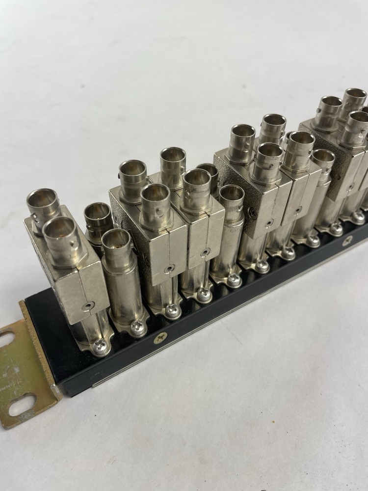 Switchcraft 2x26 HD Video Patchbay 1 RU Normalled 52 input Rackmount