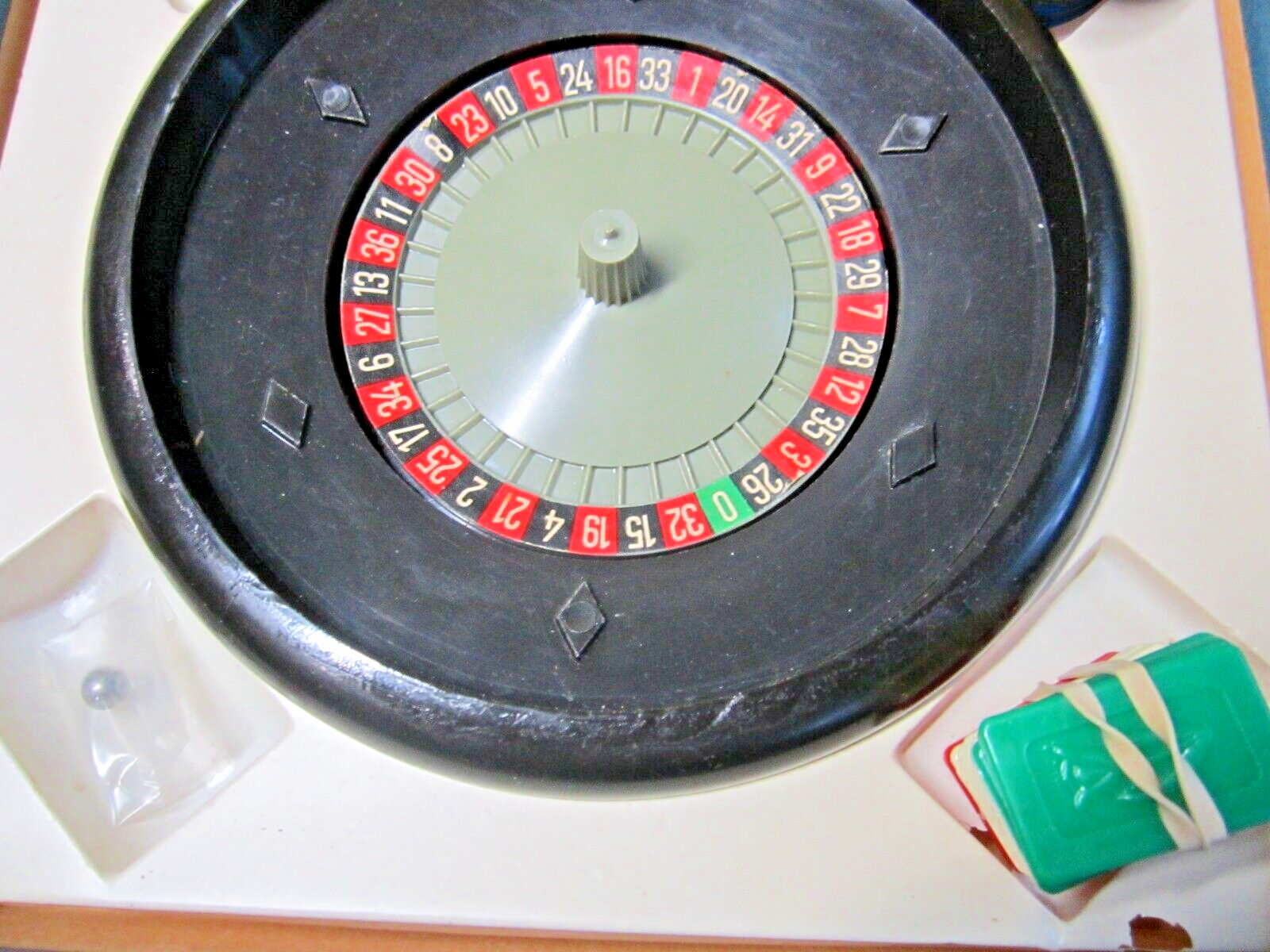 Vintage Roulette 1940s German Game Missing Part original chips box WORKS