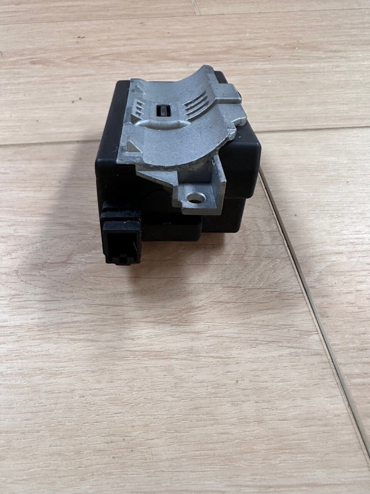 2015-2021 PORSCHE MACAN - Steering Column Locking Module / Computer 7PP905852C