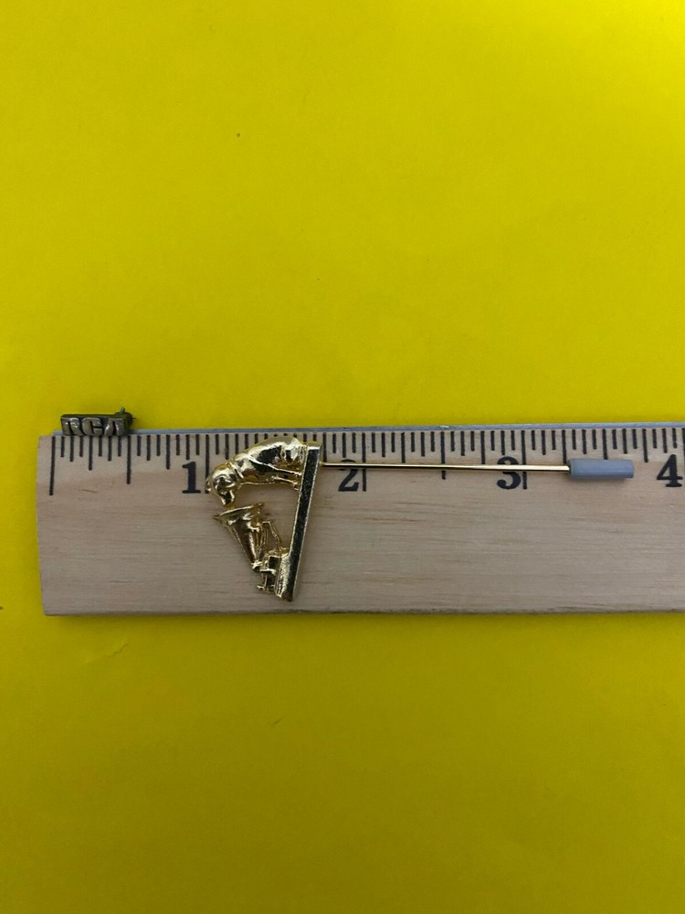 "NIPPER" RCA VICTOR PIN