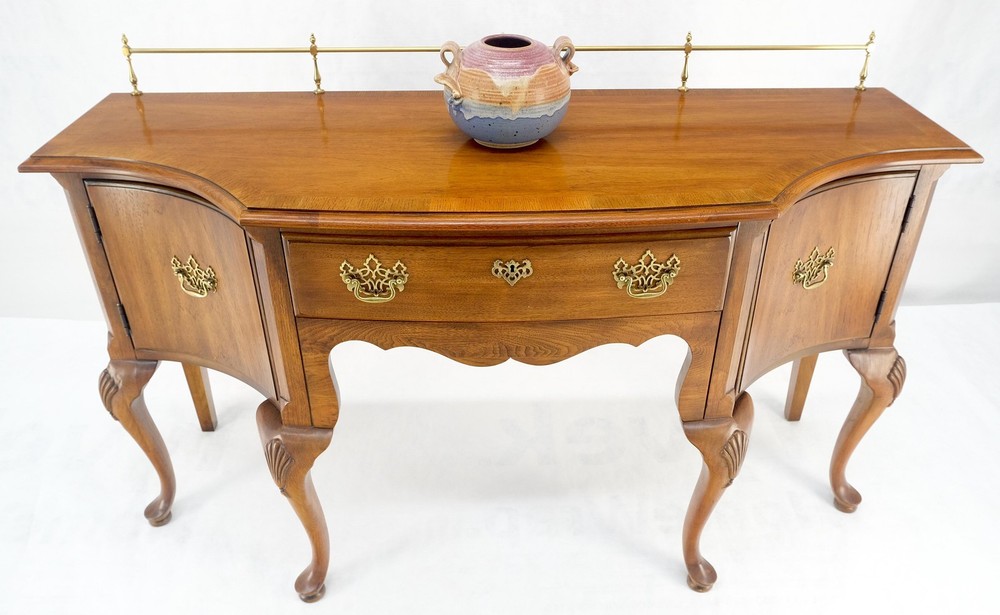 Thomasville Brass Gallery Back Banded Top Light Walnut Sideboard MINT