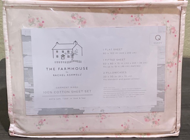 THE FARMHOUSE by Rachel Ashwell Queen Sheet Set Pale Pink with Roses & Hearts